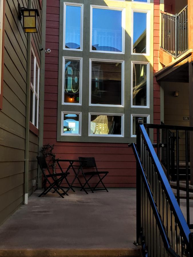 Rest, A Boutique Hotel 普里茅斯 外观 照片