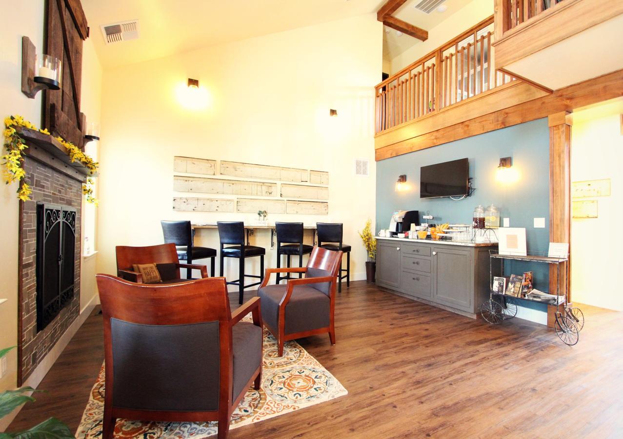 Rest, A Boutique Hotel 普里茅斯 外观 照片