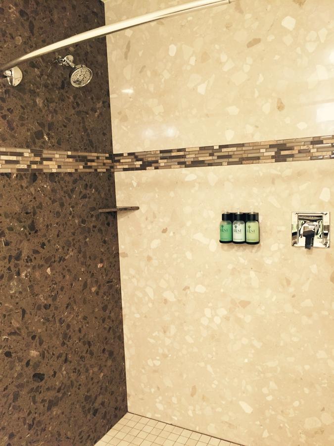 Rest, A Boutique Hotel 普里茅斯 外观 照片